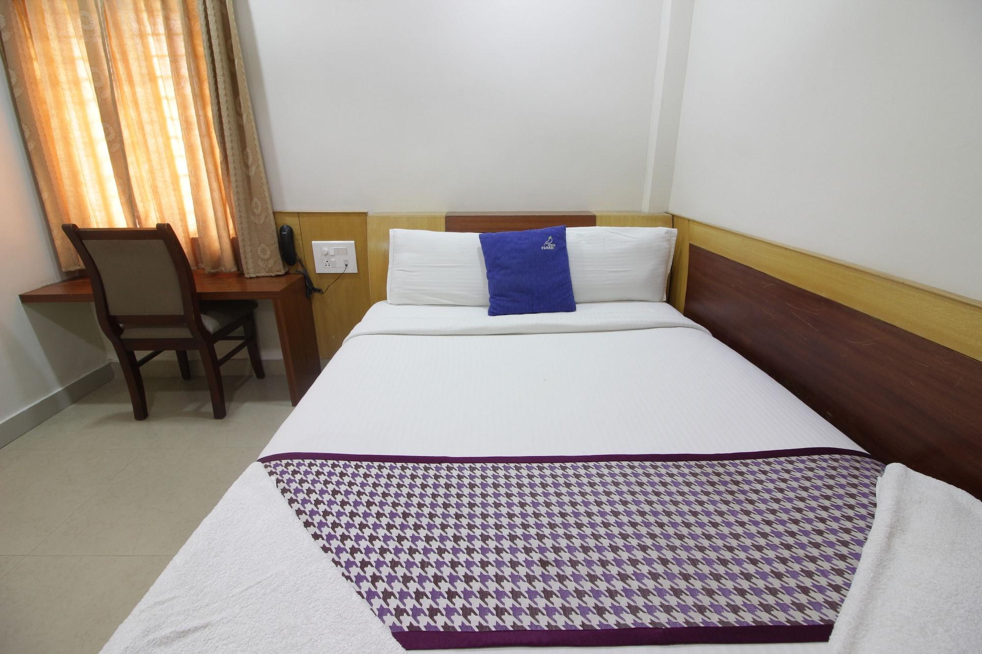 Hotel White Parrot Mysore Exterior foto